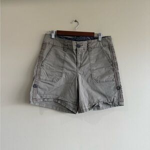Women's Shorts Olive Green